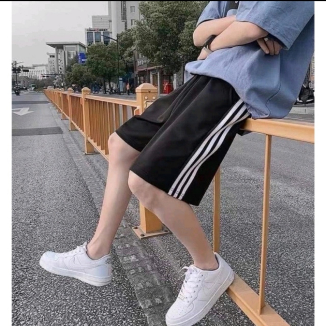 QUẦN SÓC 3 SỌC QUỐC DÂN NAM NỮ