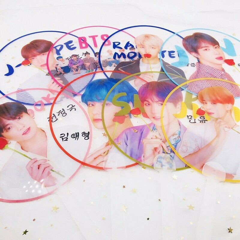 quạt cầm tay bts trong nhiều mẫu (ramdom)