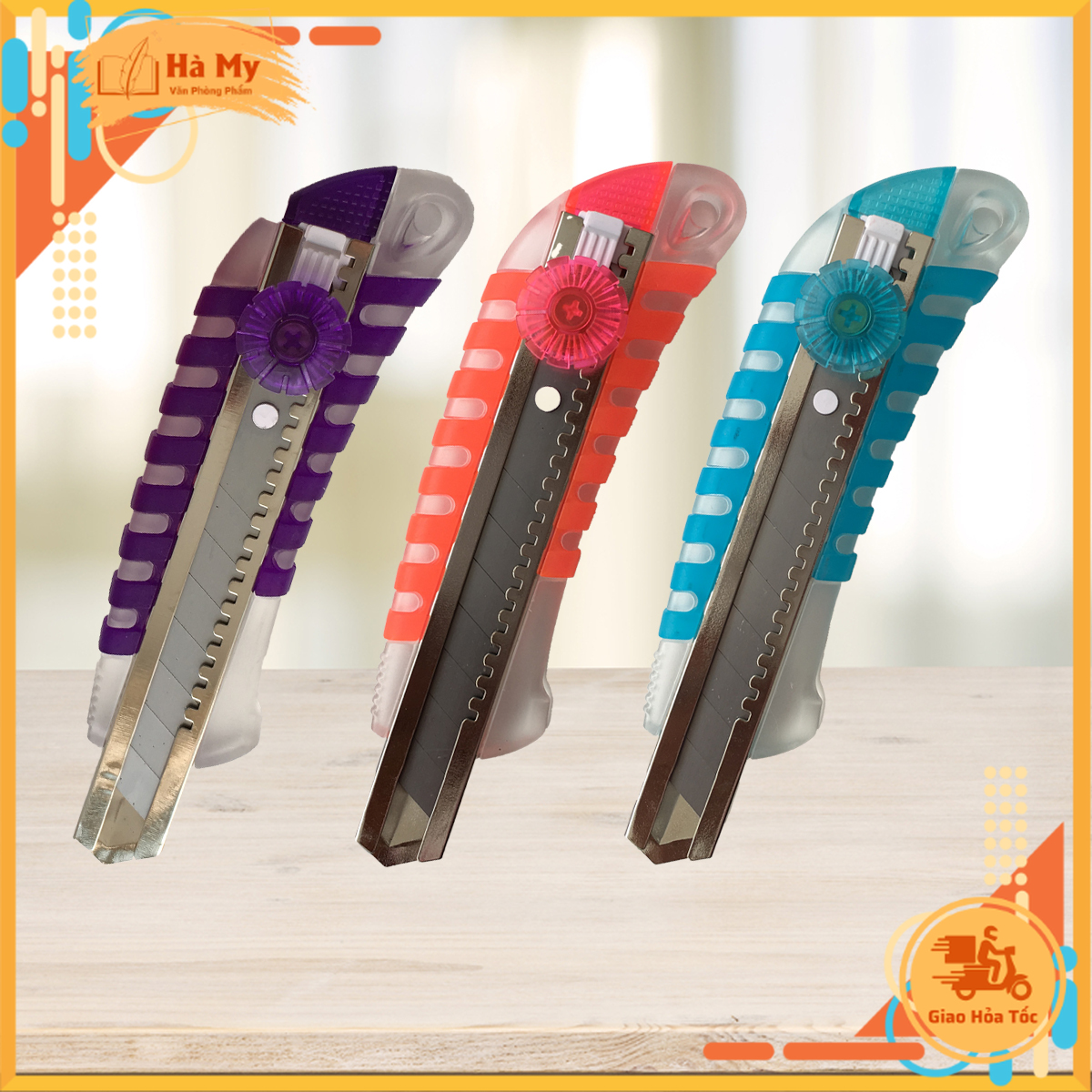 (1 Cây) Dao Rọc Giấy Loại Lớn Thân Trong - Stacom - E107