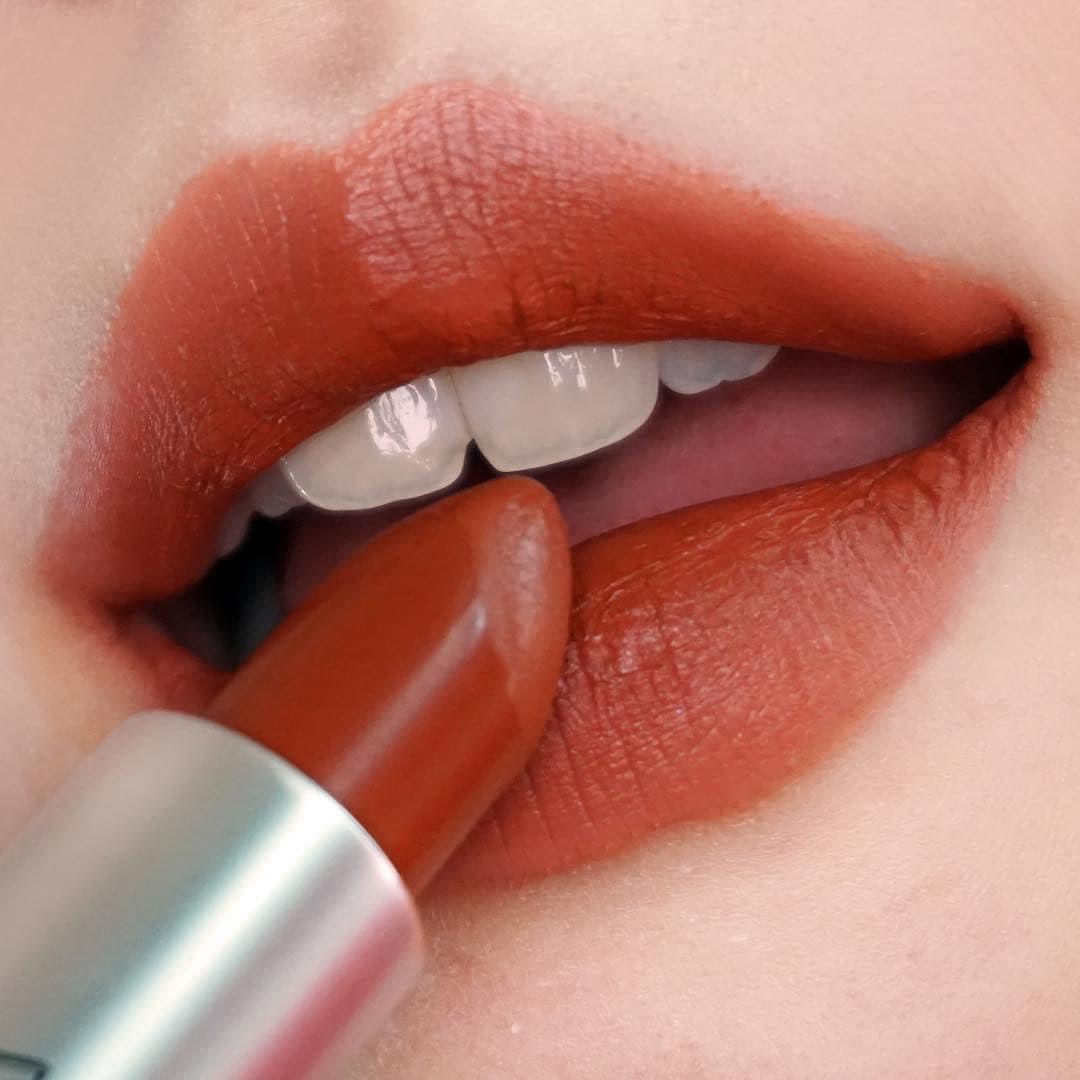 Son MAC lì Matte/Retro/Power kiss lipstick