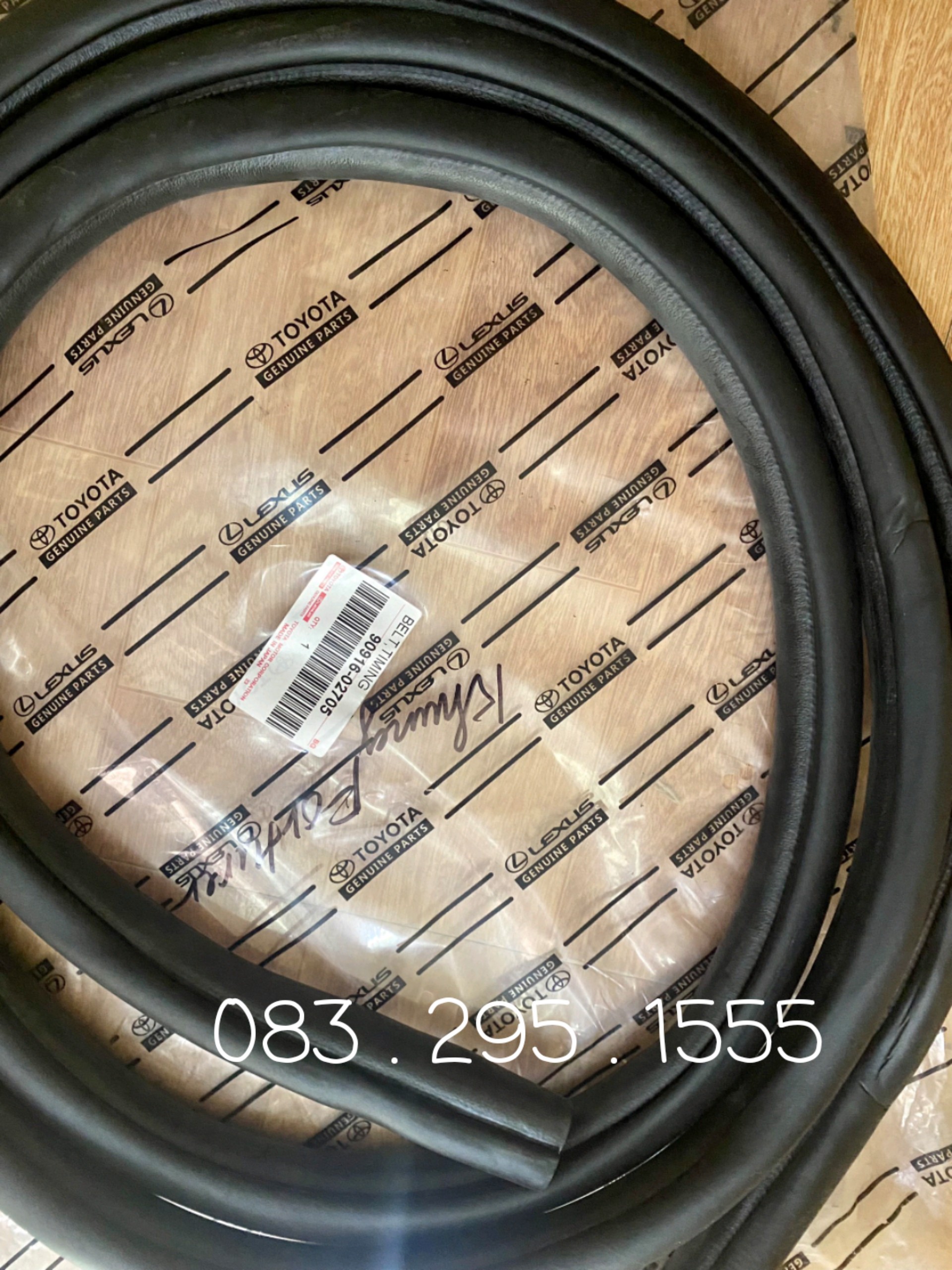 Gioăng khung cửa Fortuner 05 - 12  ( giá 1 chiếc ,oem )