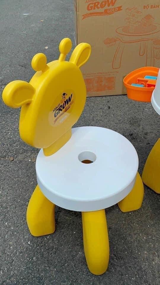 Bộ bàn ghế lego cho bé - HKM GROW