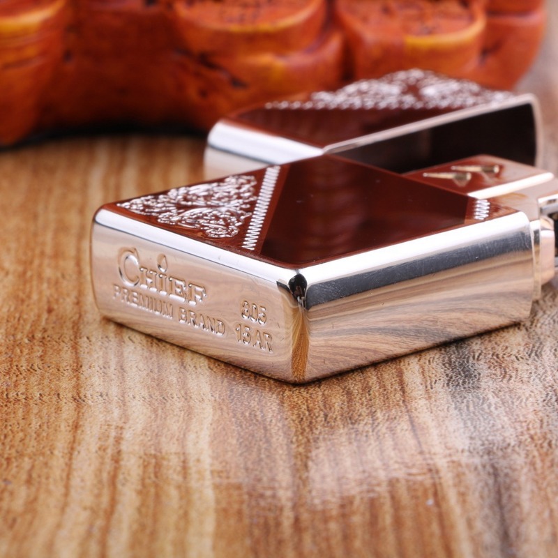 (HOT) BẬT LỬA CHIEF 2 RUỘT 3 LỬA HOA VĂN VÀNG BẠC (1 RUỘT ZIPP0 XÀI XĂNG - 1 RUỘT 2 LỬA XÀI GAS)