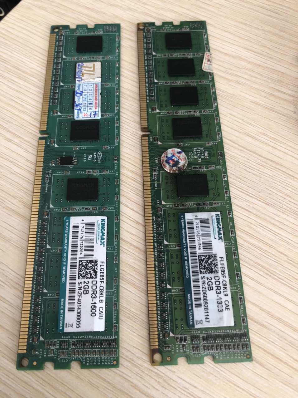 Ram ddriii 2gb buss 1333/1600 kingmax