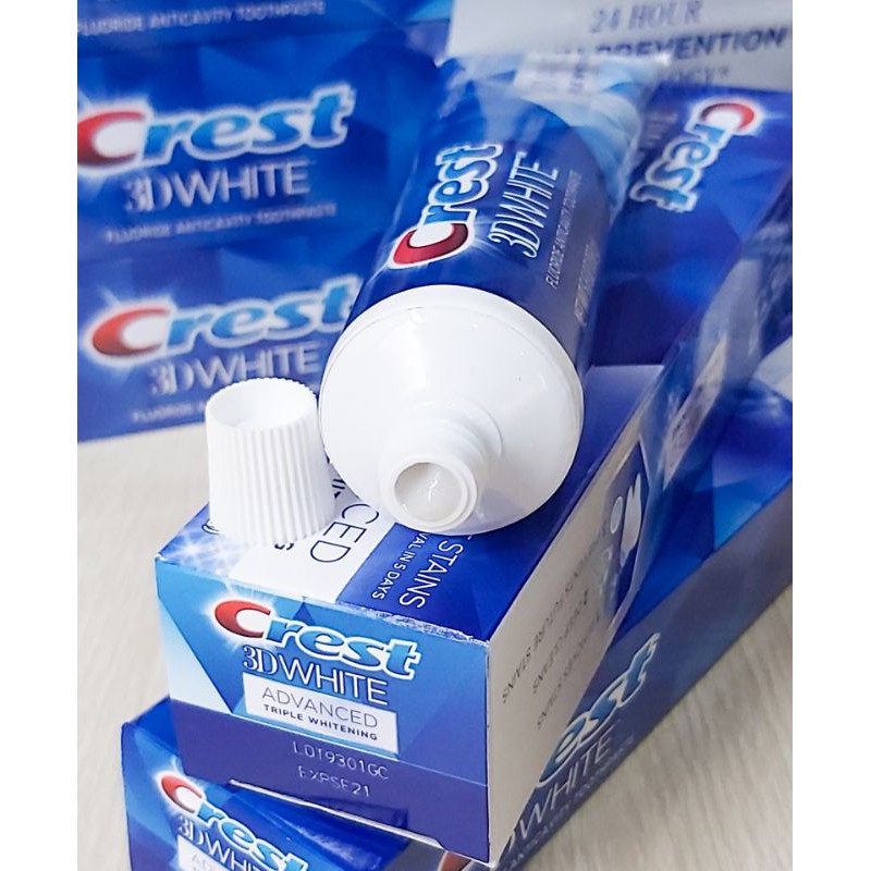 Kem đánh răng Crest 3D White Advanced Whitening của Mỹ