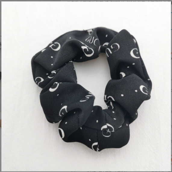 Dây buộc tóc, cột tóc srunchies họa tiết GG | Dây buộc tóc, cột tóc srunchies hàng hiệu dễ thương | Dây buộc tóc, cột tóc srunchies họa tiết xinh xắn |