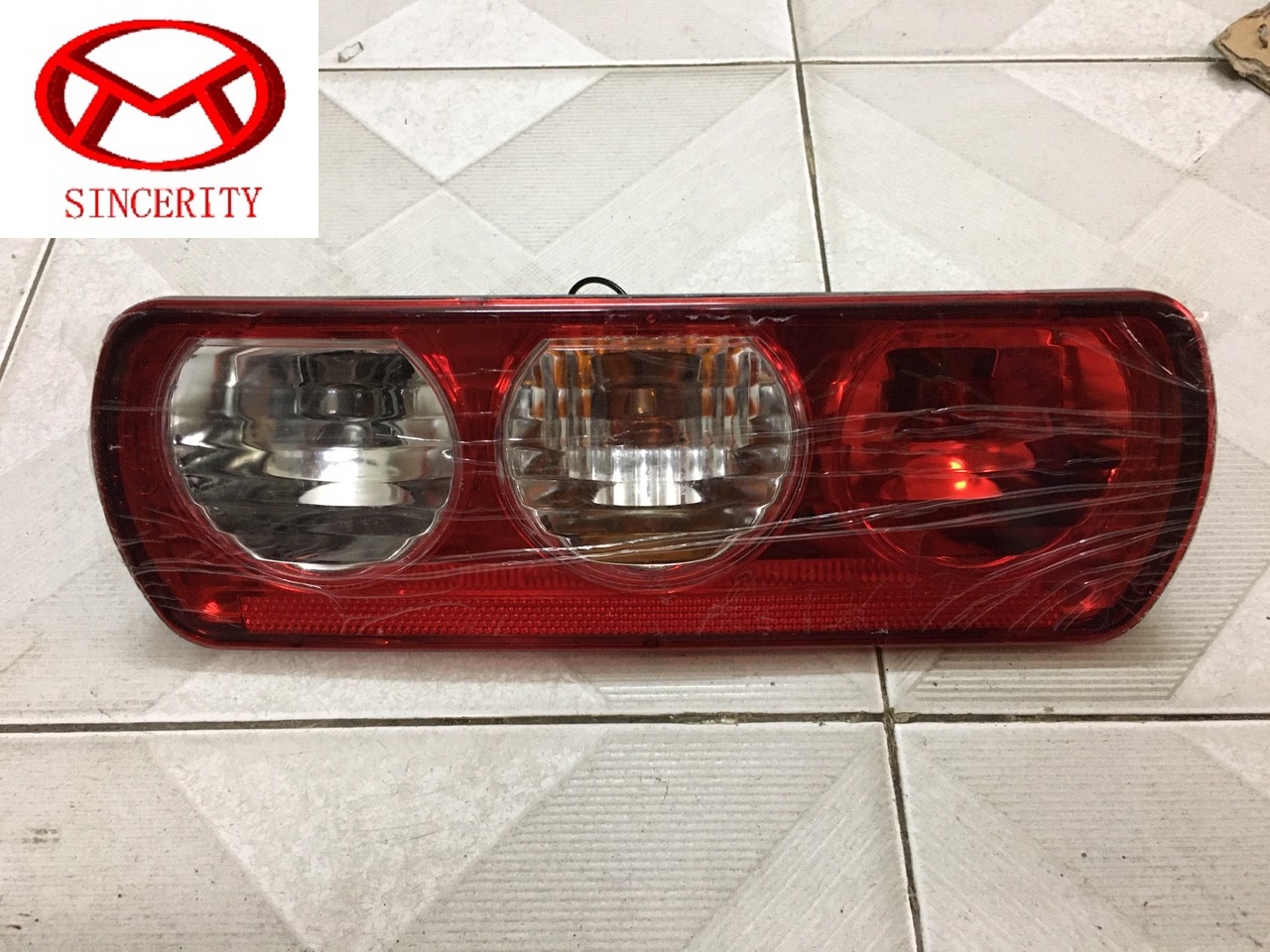 Đèn hậu Thaco Towner 950A