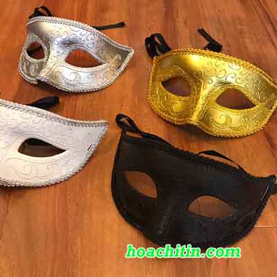 Mặt Nạ Hoàng Tử hóa trang tiệc