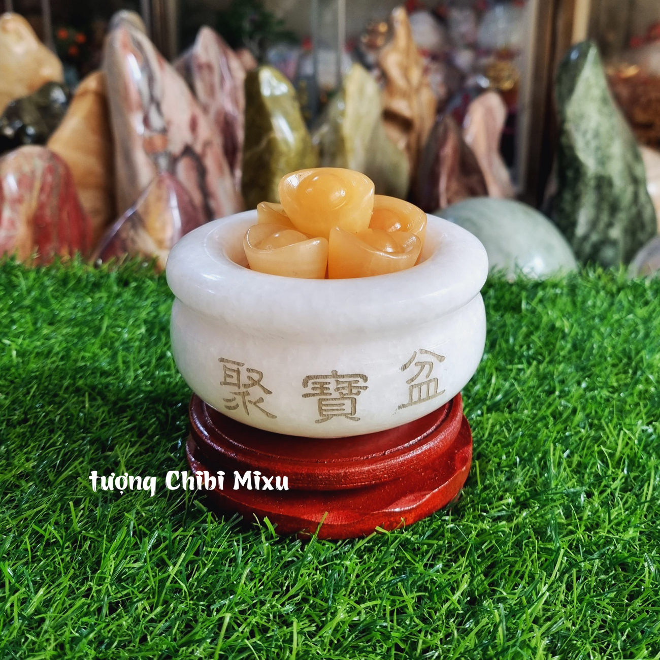 Bát Tụ Bảo bạch ngọc size 10cm (gồm 01 bát + 09 thỏi vàng + 01 đế gỗ)