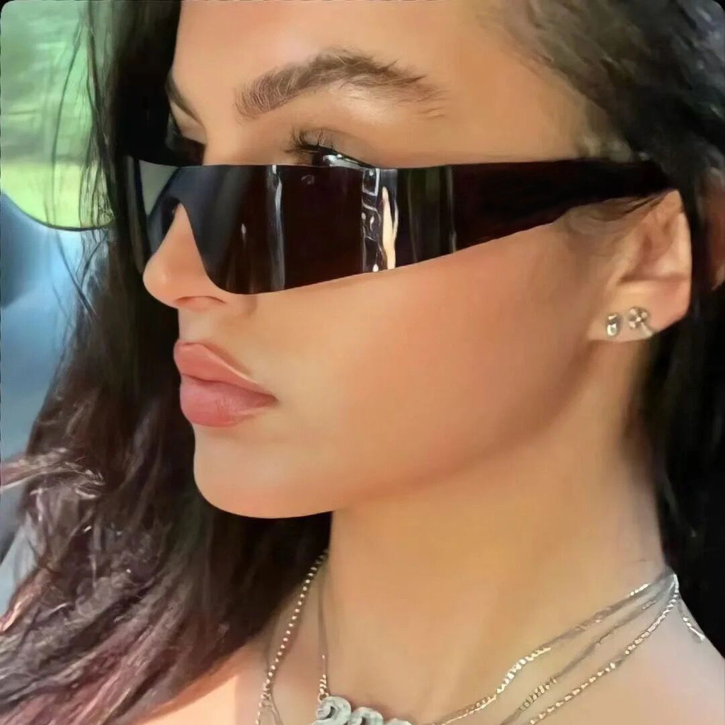 UV-400 Punk Sunglasses Ins Outdoor Riding Sunglasses Personality Fashion Futuristic Sense Eyewear.