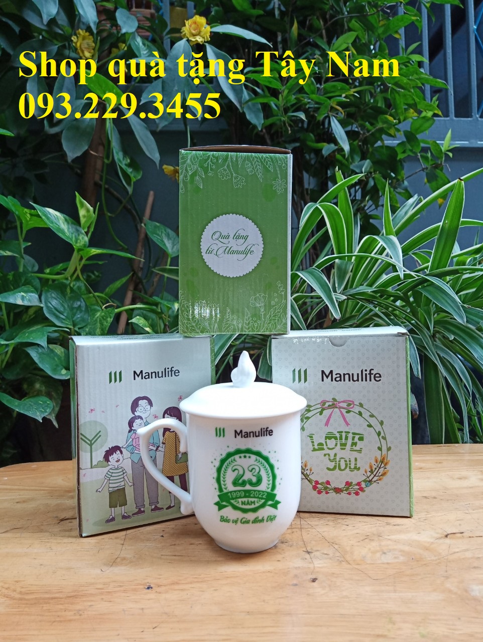 Ly sứ nắp lửa quà tặng MANULIFE (có kèm hộp)