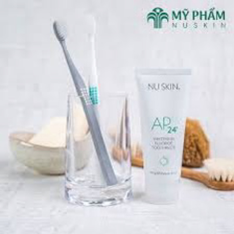 Kem đánh răng trắng sáng AP-24 Whitening Fluoride Toothpaste Nuskin