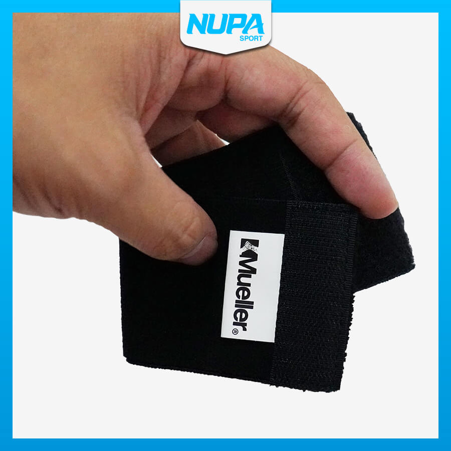 Băng Cổ Tay Mueller Elastic Wrist Support With Loop – Black (961)