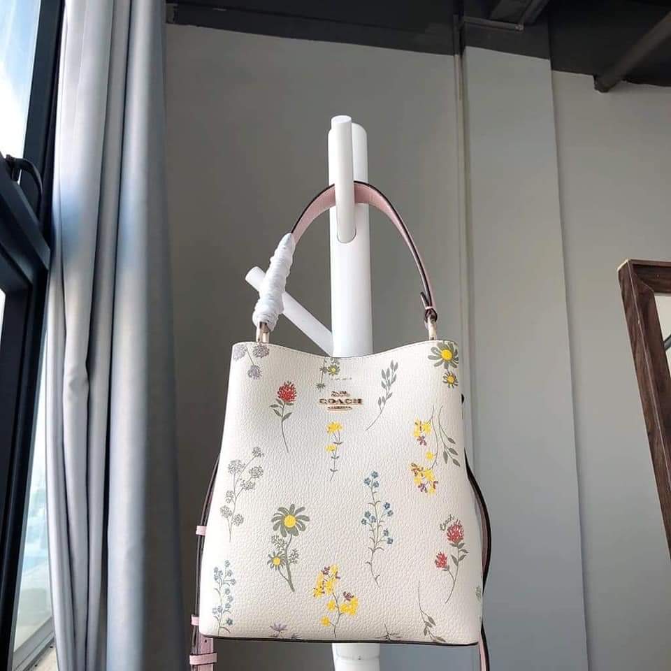 Coach floral discount bucket bag