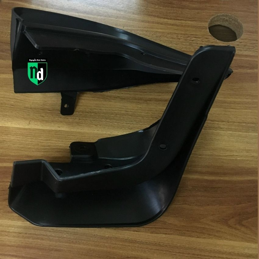 Bộ chắn bùn bánh xe Lanos - Nguyễn Đạt Auto (giá 1 bộ)