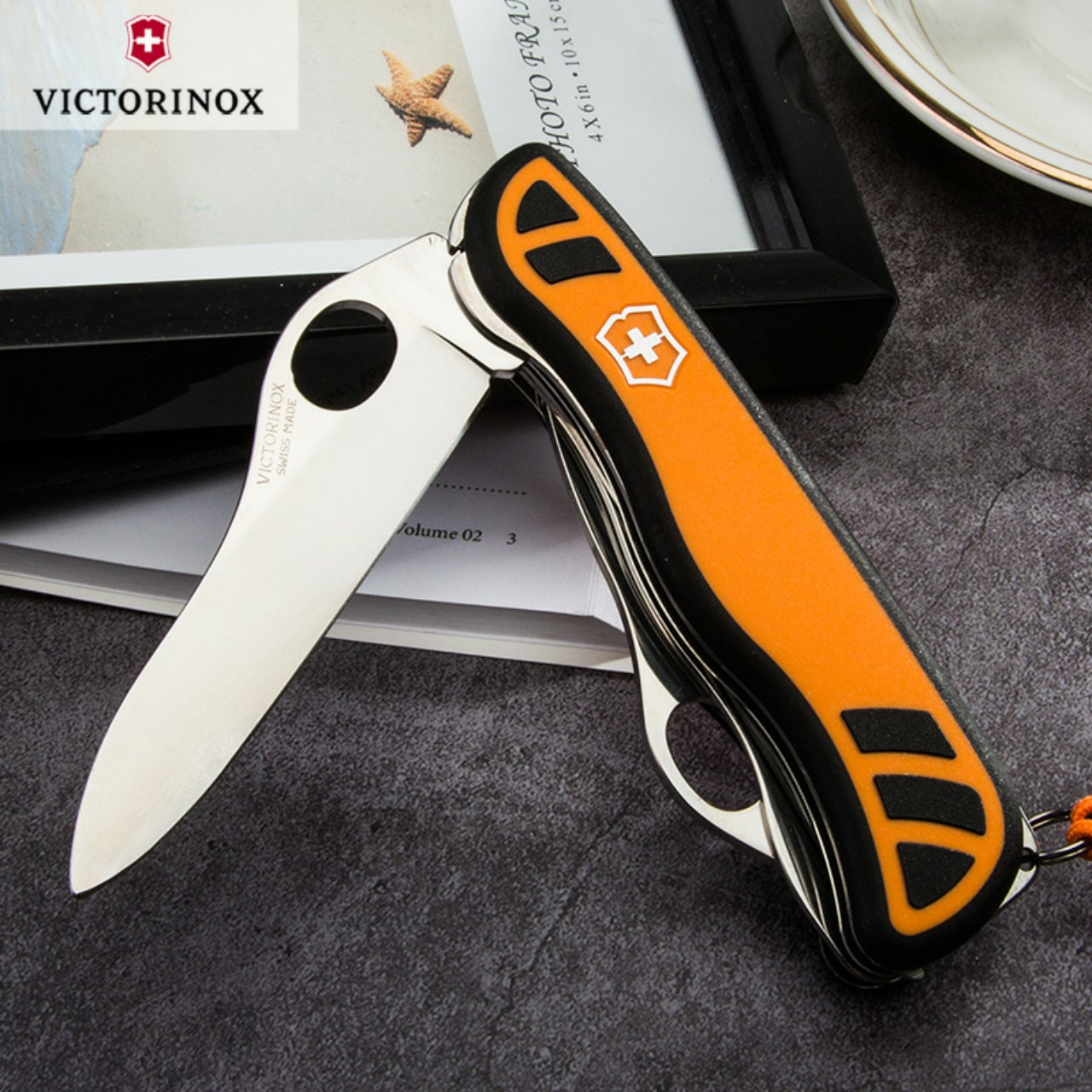 DỤNG CỤ ĐA NĂNG VICTORINOX 111MM HUNTER XT-NEW FULLBOX