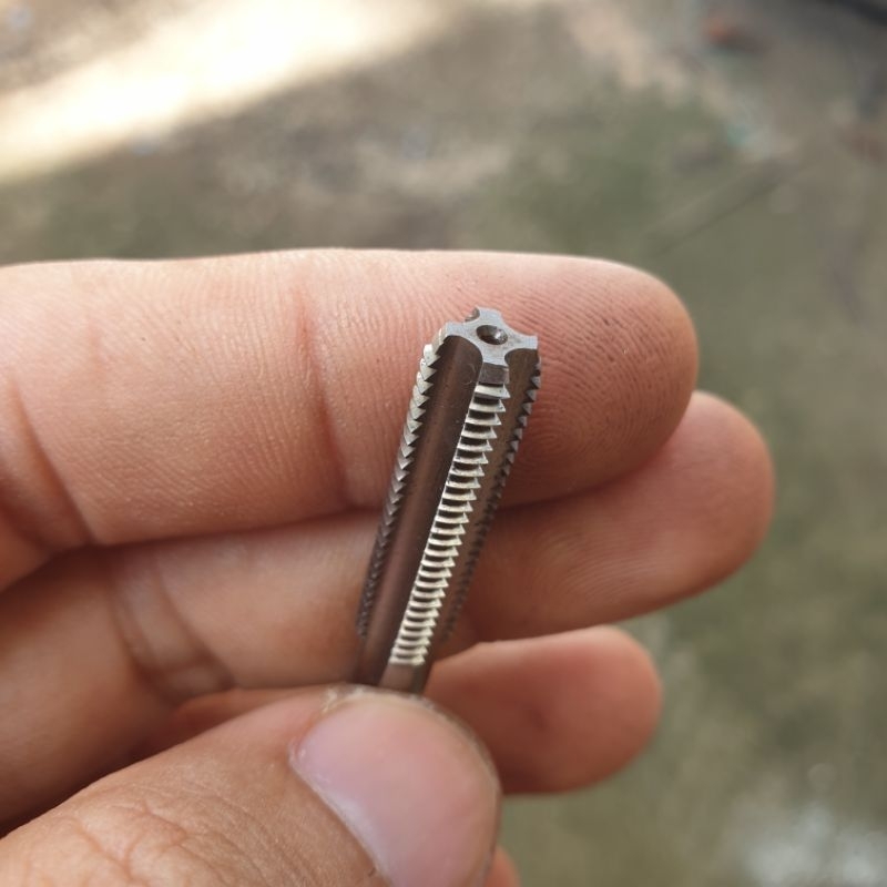 [siêu rẻ, siêu cứng] mũi taro OSG japan M7x1mm hàng mới