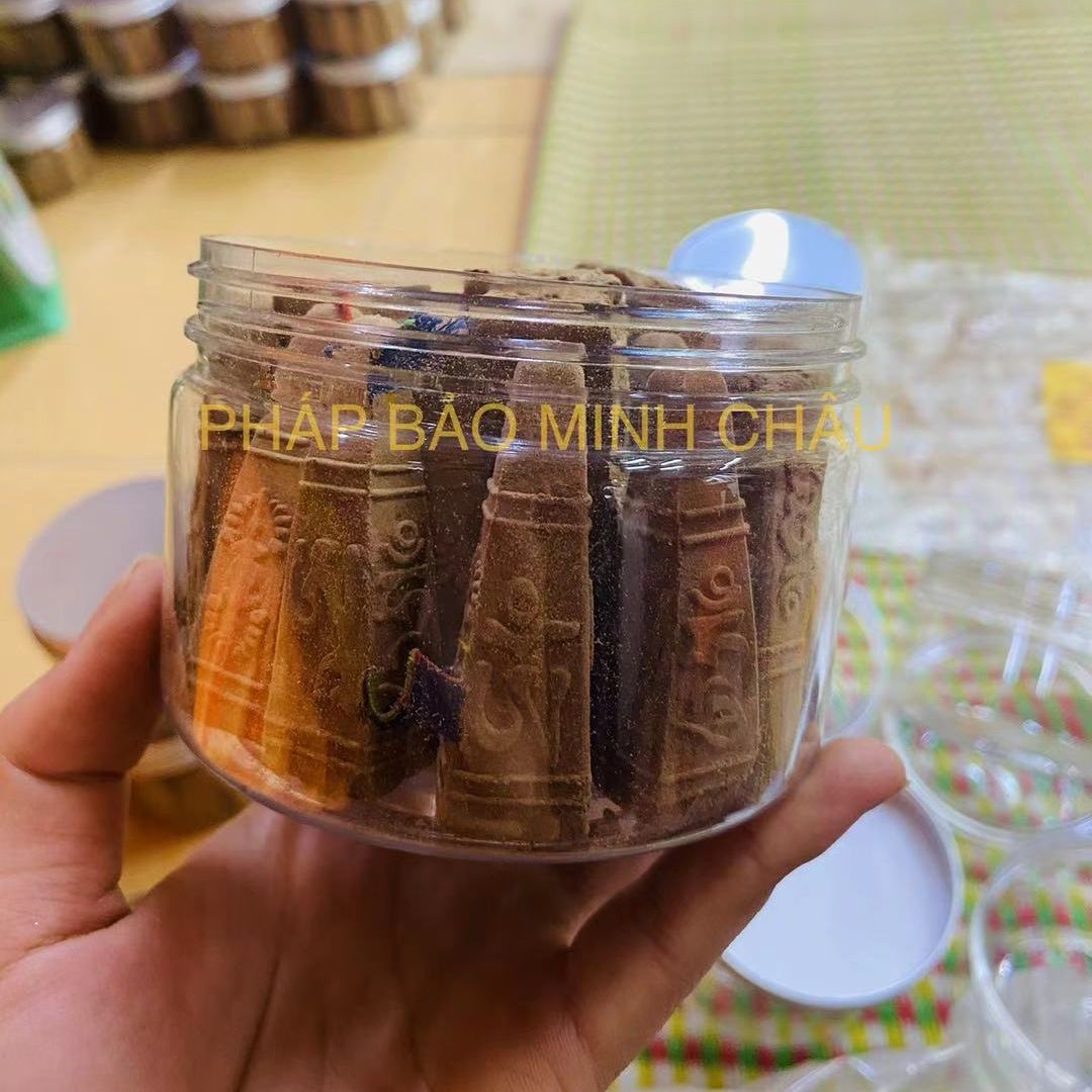 Nhang cầu nguyện thảo dược Tây Tạng