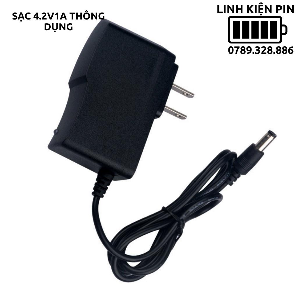 Sạc pin Lion 1S 4.2V có đèn báo đầy