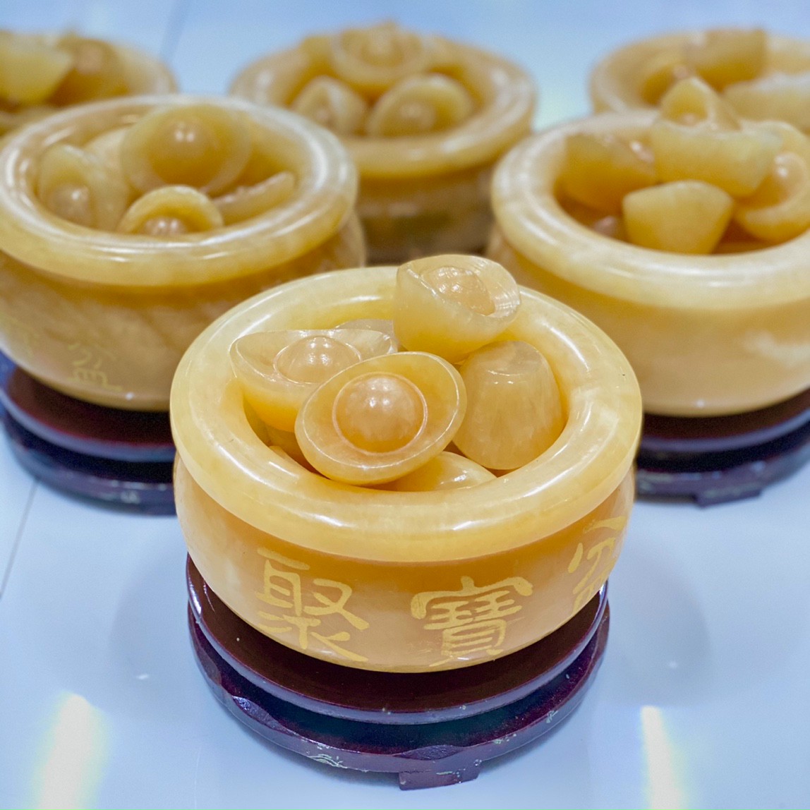 Bát Tụ Bảo Đá Ngọc Hoàng Long - Đường Kính 12cm ( kèm 10 thỏi vàng)