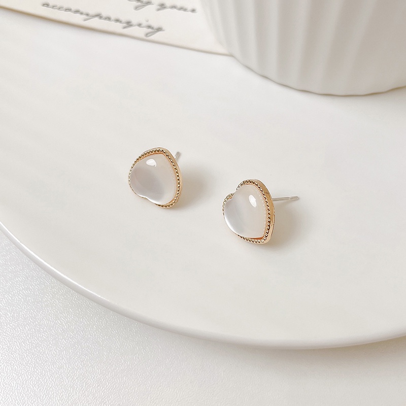 Tassel earrings Rua heart-shaped gold color earrings fashion simple
