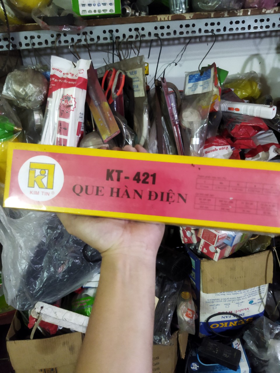 Que Hàn Sắt Kim Tín 2.5ly/ 3.2ly [BÁN KG] [BÁN nguyên BÓ]