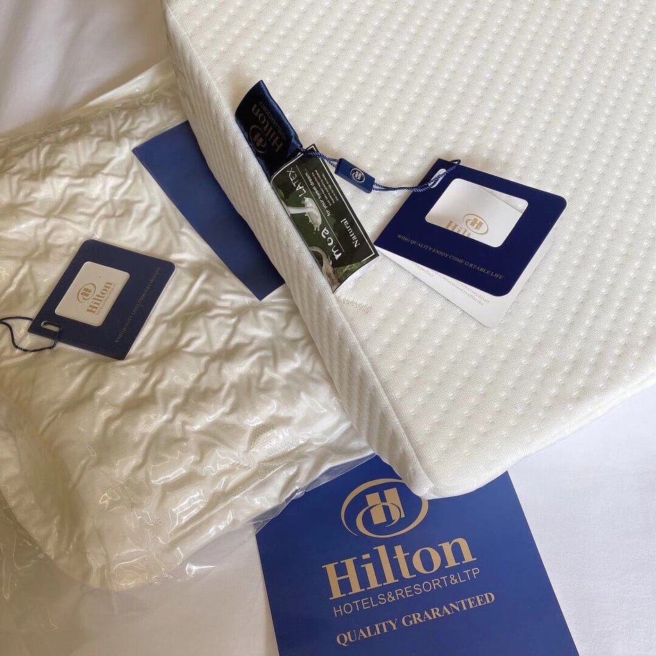 GỐI CAO SU NON HILTON