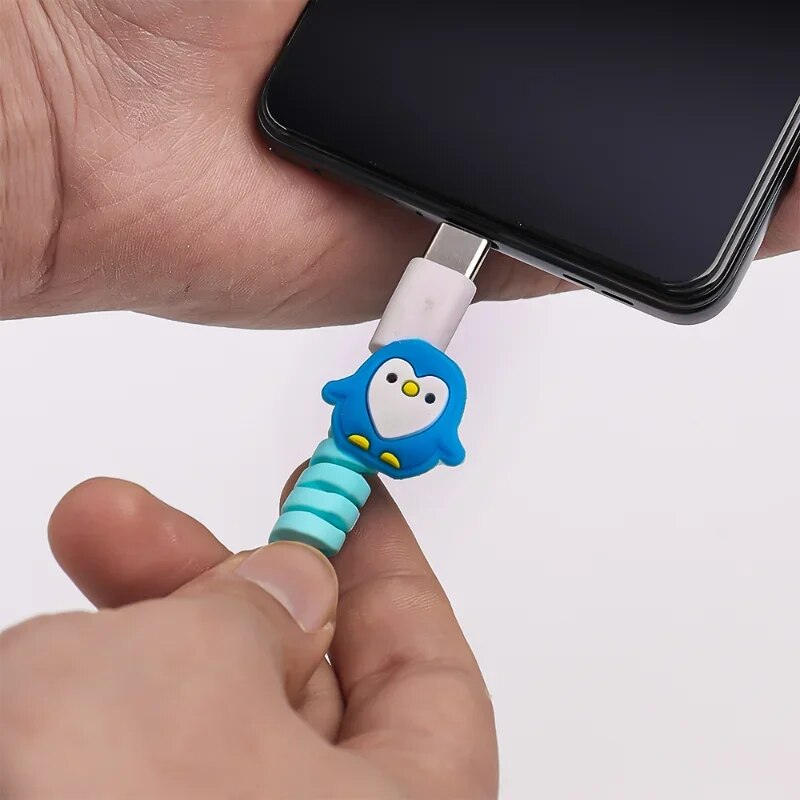 Cute%20Cartoon%20Wire%20Cable%20Protector%20Universal%20Mobile%20Phone%20Charging%20Port%20Protective%20Cover%20for%20Huawei%20Xiaomi%20Samsung%20Charging%20Cable%20-%20Image%203