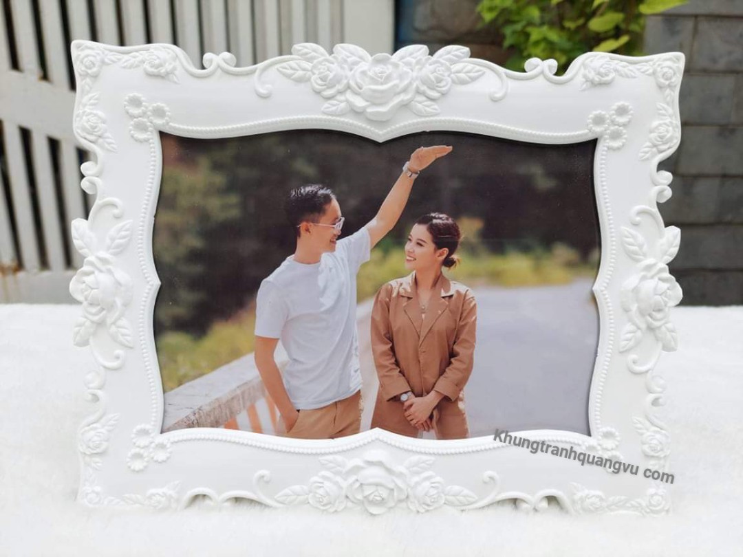 KHUNG ĐỂ BÀN TRANG TRÍ PHA LÊ (13*18-15*21)