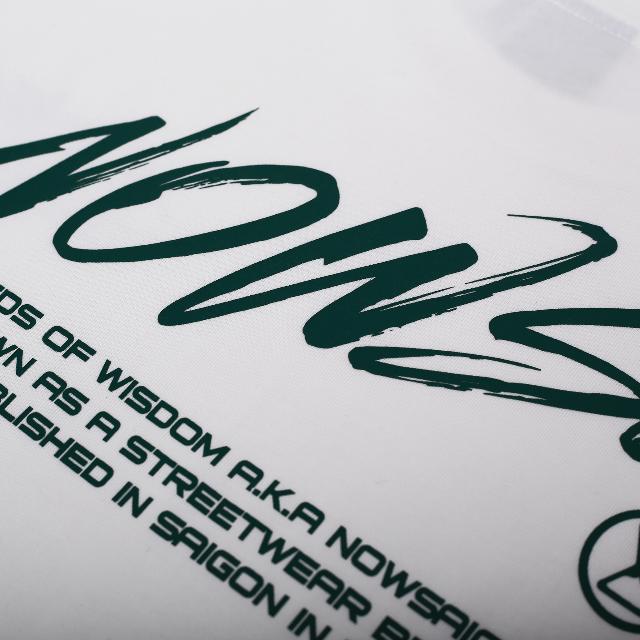 Áo thun NEEDS OF WISDOM Nowsaigon Brush Tee - White
