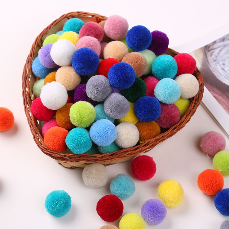 Quả Pompom phụ kiện handmade 75k