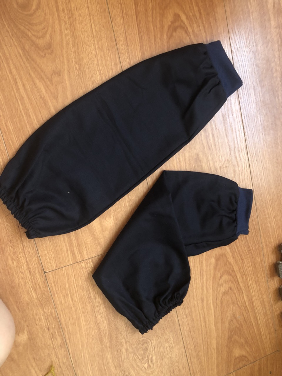 Ống tay vải kaki