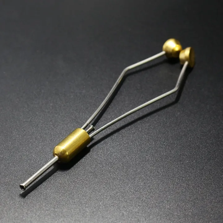 lure tying tool