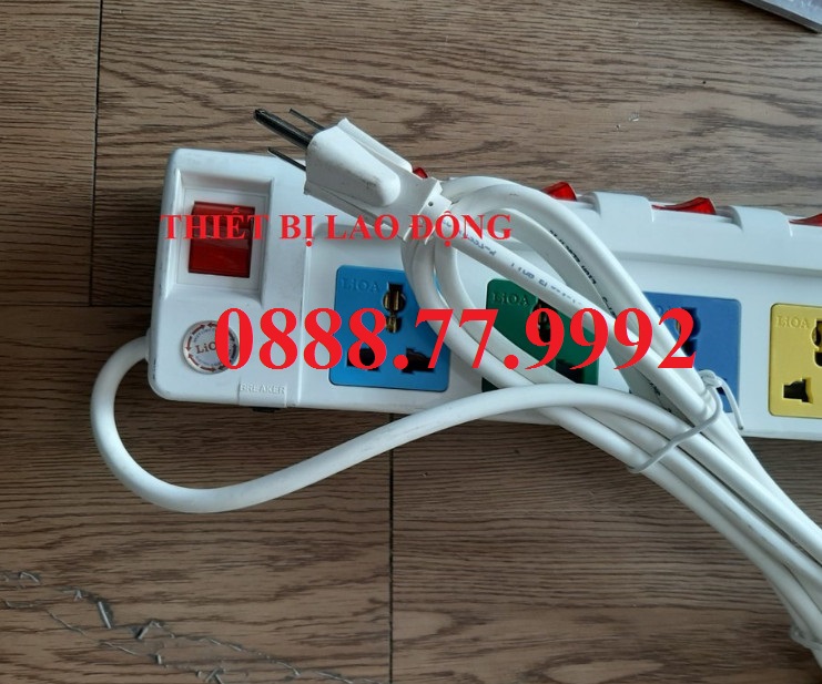 Ổ cắm điện Lioa 6OFSSA2.5-3 Trắng