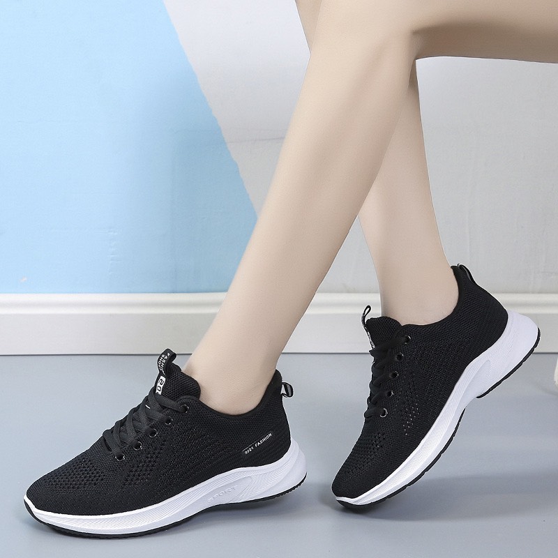 Giày thể thao nữ chạy bộ