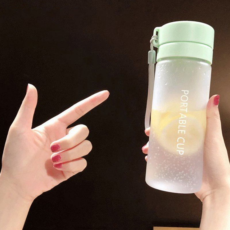 600ml%20Large%20Capacity%20Sports%20Fruit%20Lemon%20Juice%20Drinking%20Bottle%20Infuser%20Clear%20Portable%20Plastic%20Water%20Bottle%20Muqin%20-%20Image%207