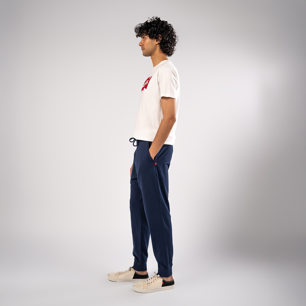 Levi's%C2%AE%20Men's%20Essential%20Joggers%20-%20Image%203