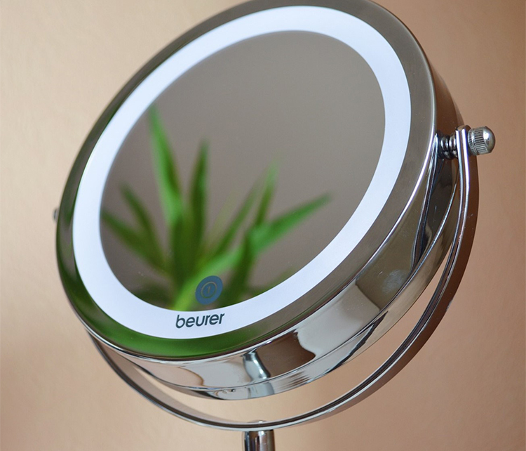 Gương trang điểm đèn Led Beurer BS55
