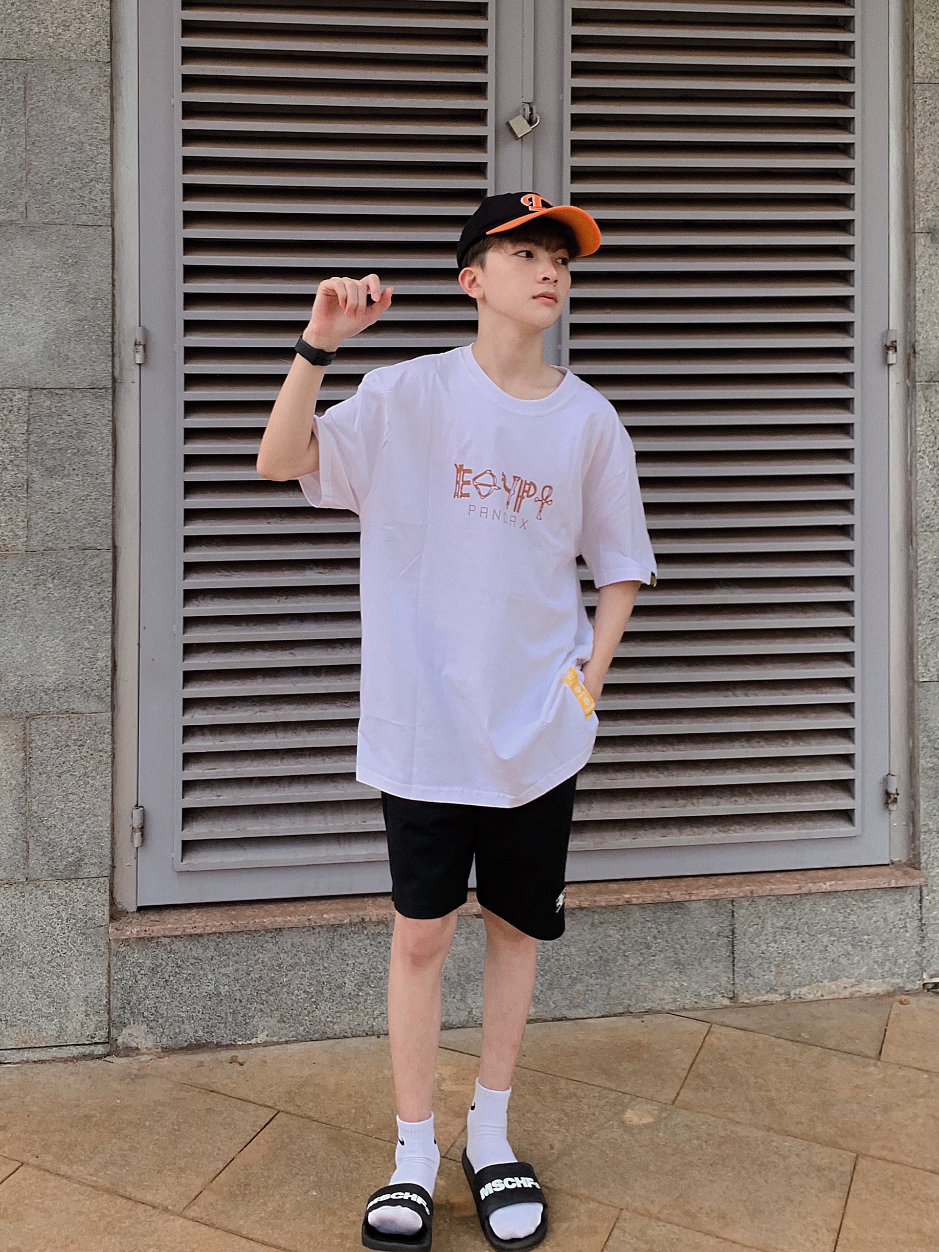 Quần nỉ thun Short Basic PANDAX V2 Unisex nam nữ màu đen