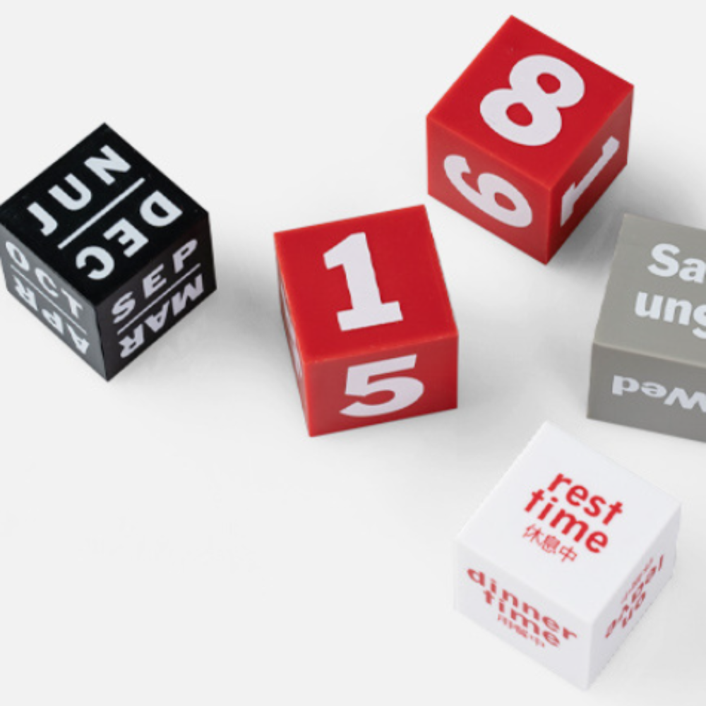 Practical Creative Cube Shape Perpetual Calendar Date Display Ornaments Multi-function Desk Calendars Mini DIY Phone Holder Daily Use.