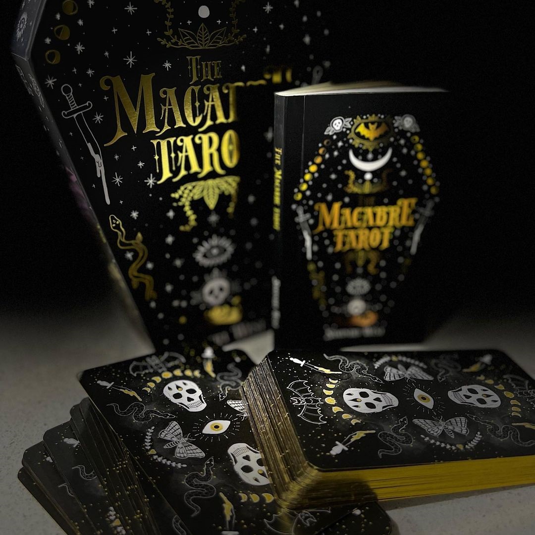Macabre Tarot