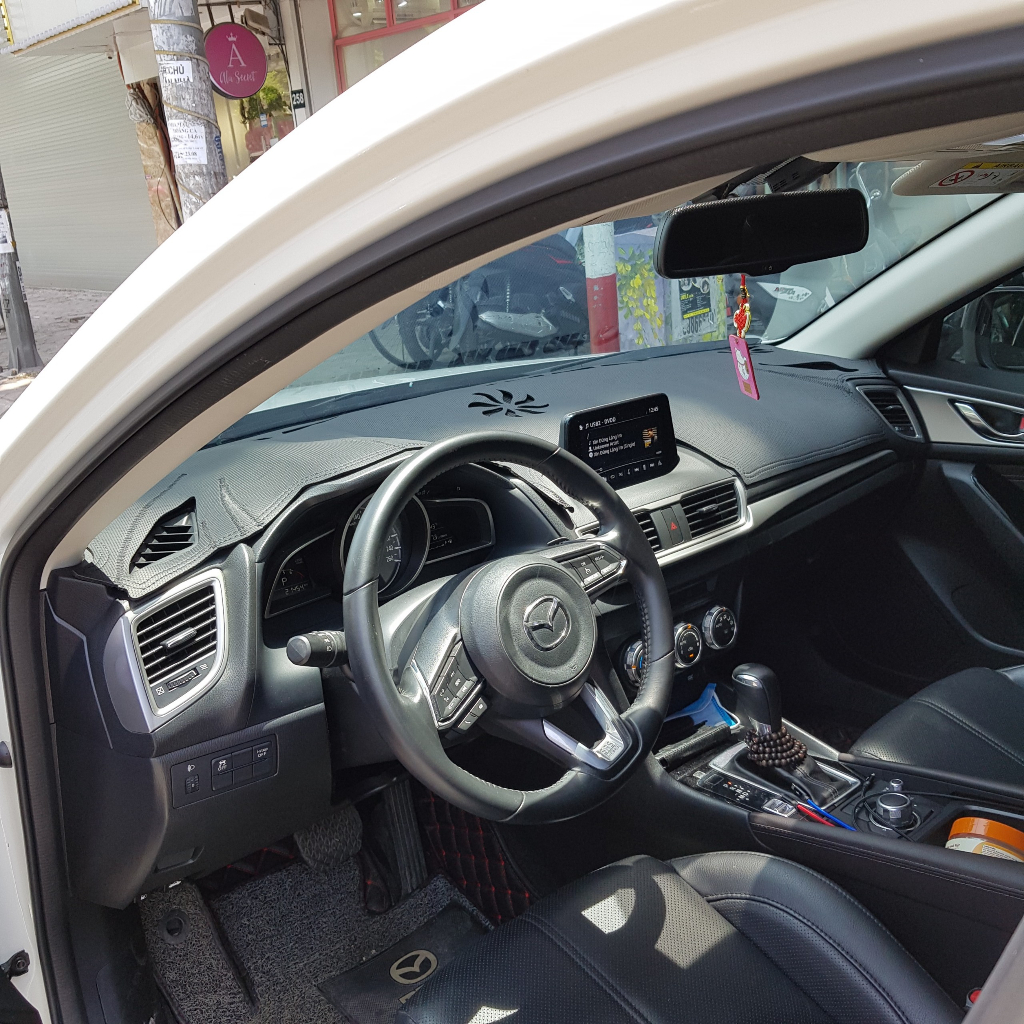Thảm da Taplo vân Carbon Mazda 3 2016 - 2019 - loại 3 lớp