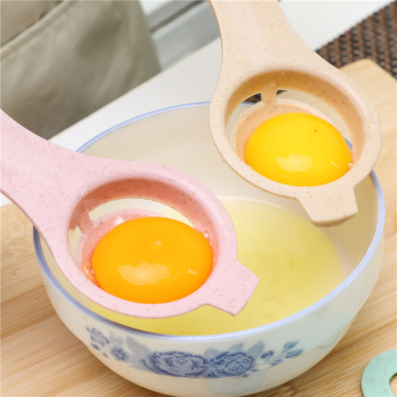 Dụng cụ tách lòng trắng, lòng đỏ trứng (màu ngẫu nhiên)