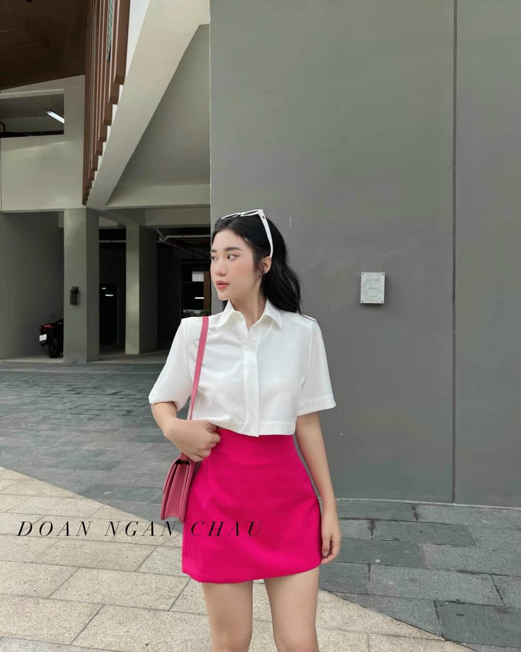 Sét áo sơ mi tay ngắn kèm chân váy ( có lót )