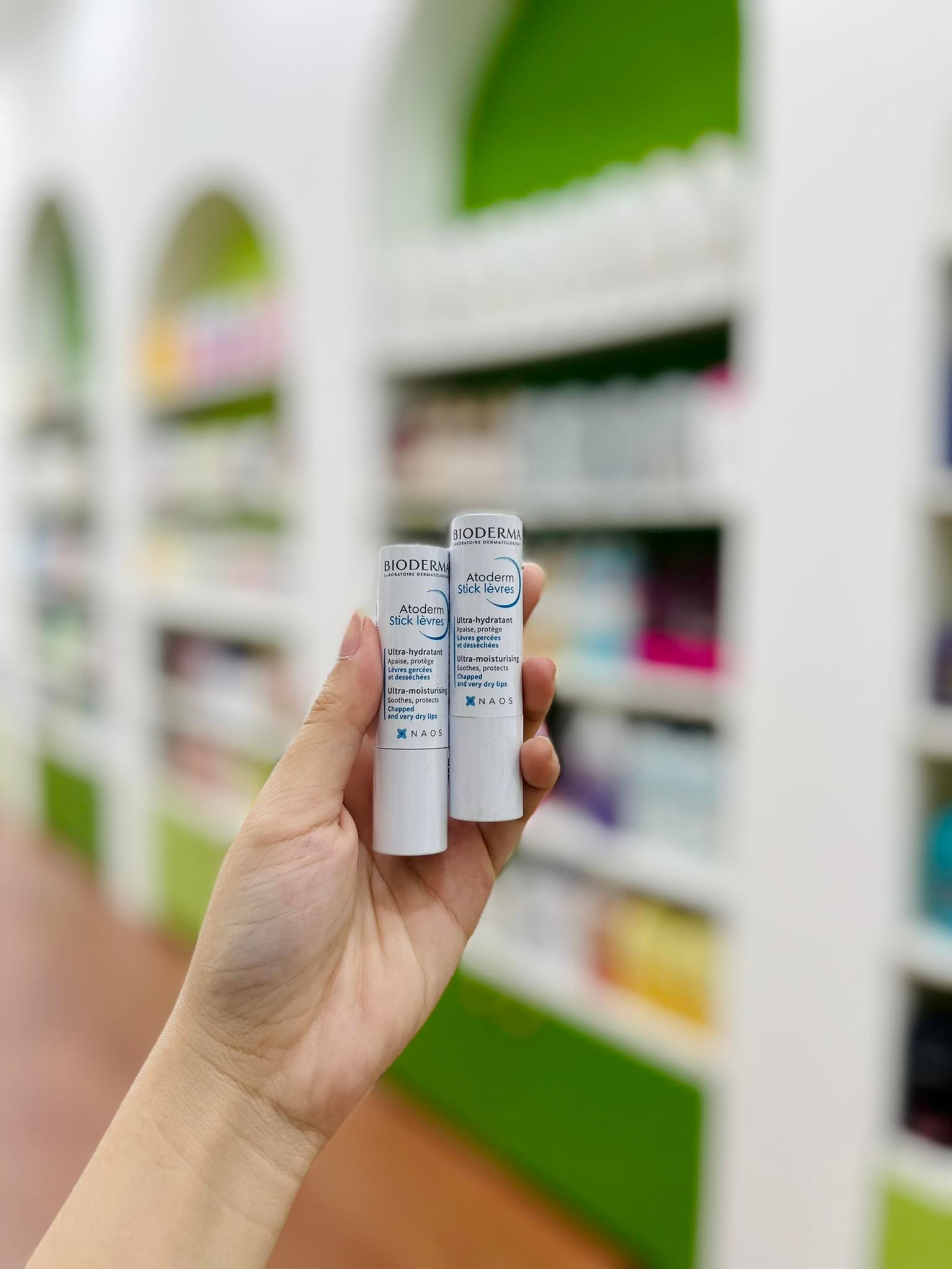 Son dưỡng Bioderma Atoderm Levres Pháp