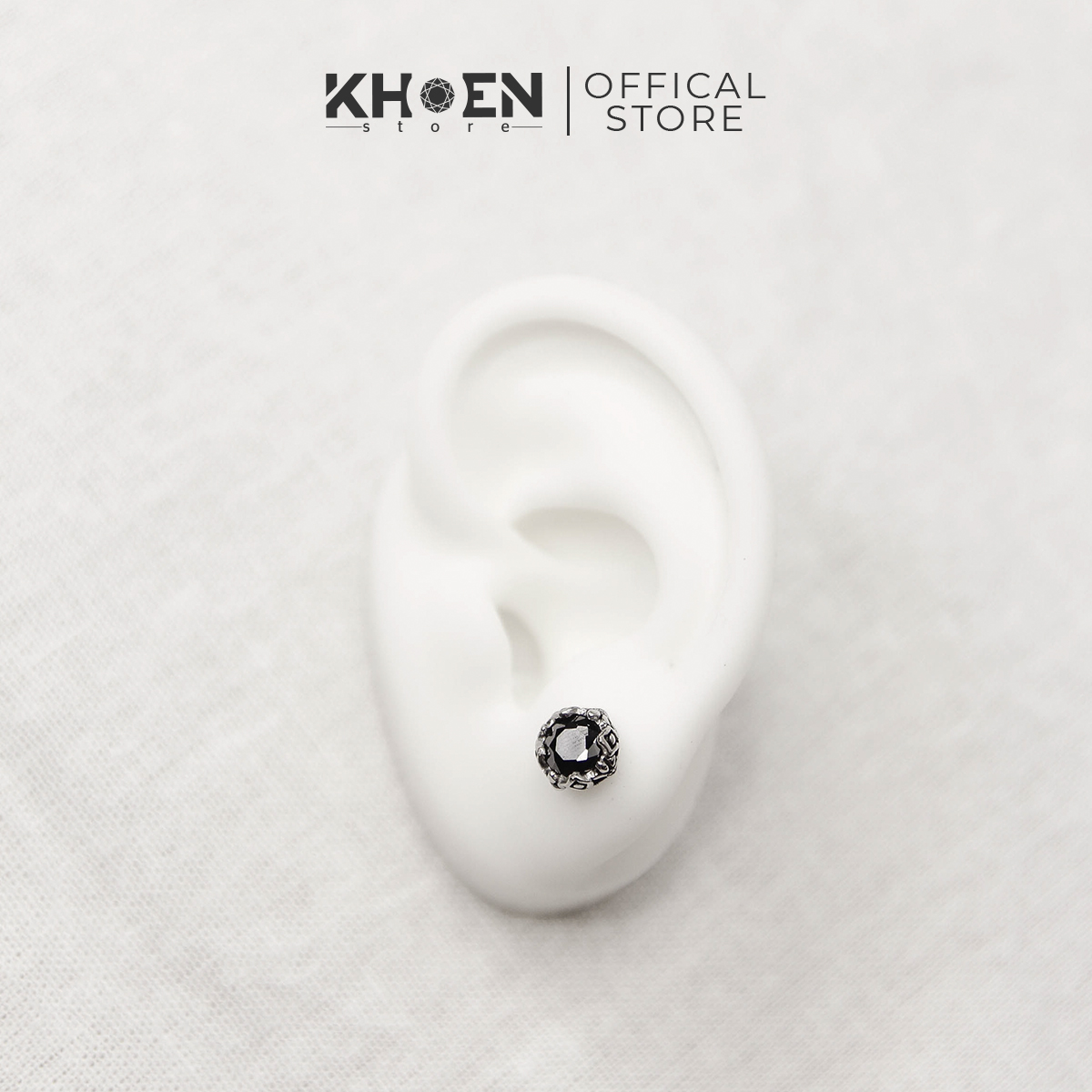 (1 Chiếc) Khuyên tai đá viền hoa văn - Khoen Store