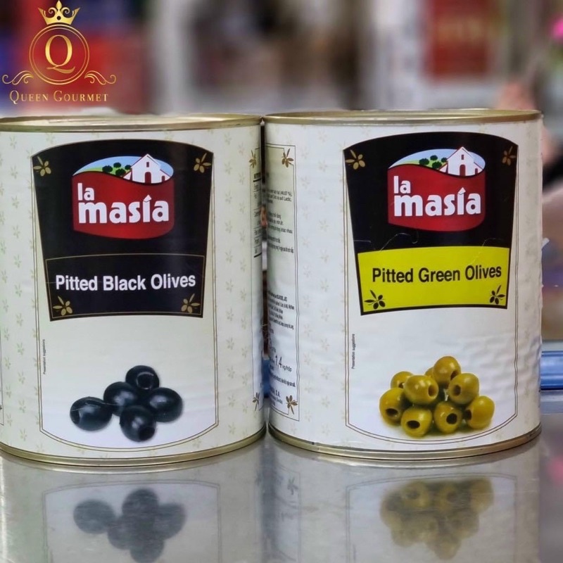 La Masia Green/Black Olives, Pitted