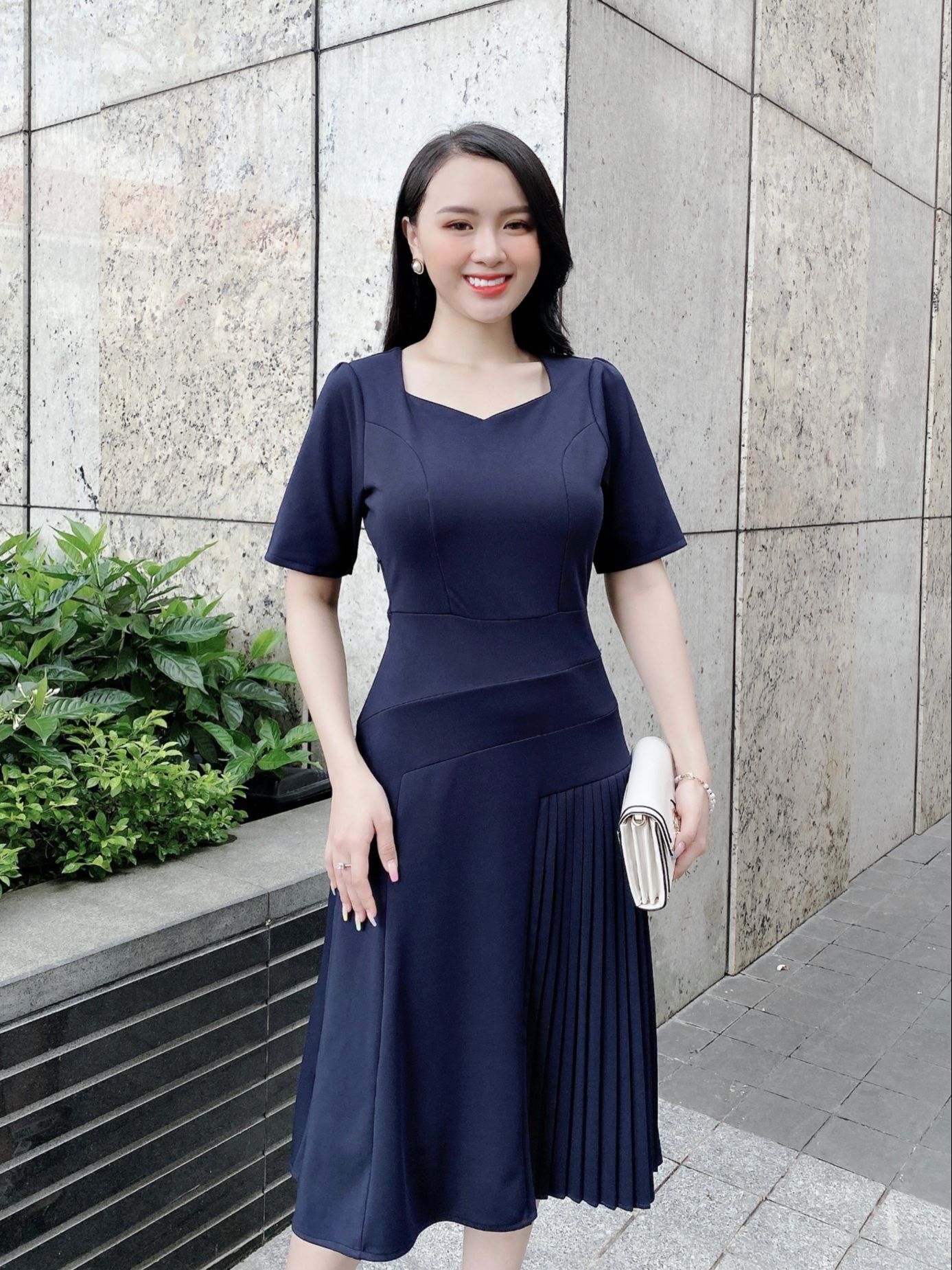 Đầm phối dập ly xinh đẹp