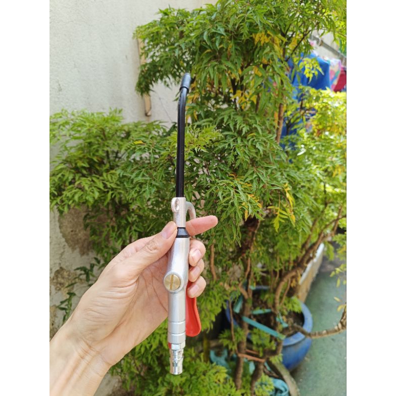 dụng cụ xì khô, xịt hơi kapusi