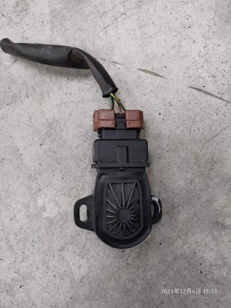 Mitsubishi Throttle Body TPS Sensor 3 PIN For Waja Lazada